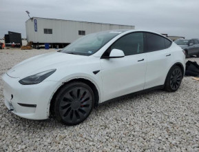 Tesla Model Y 2023 - 2 | testmd.bex-auto.com
