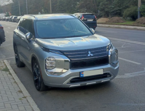 Mitsubishi Outlander 2023 - 7 | testmd.bex-auto.com